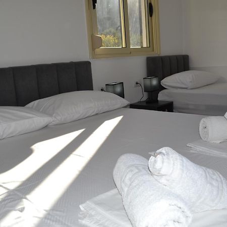 Seaview Gateway 2 Bedrooms Apartment & Garage Vlorë Buitenkant foto