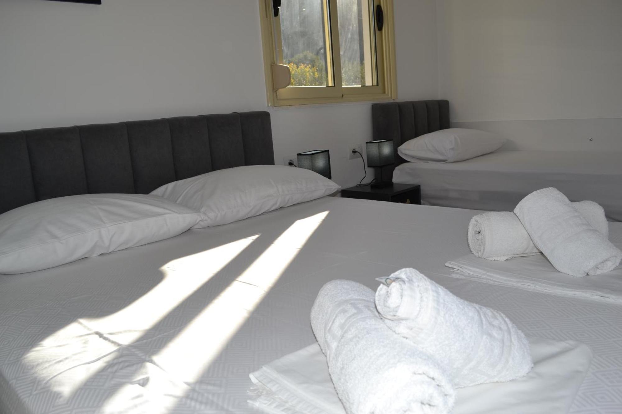 Seaview Gateway 2 Bedrooms Apartment & Garage Vlorë Buitenkant foto