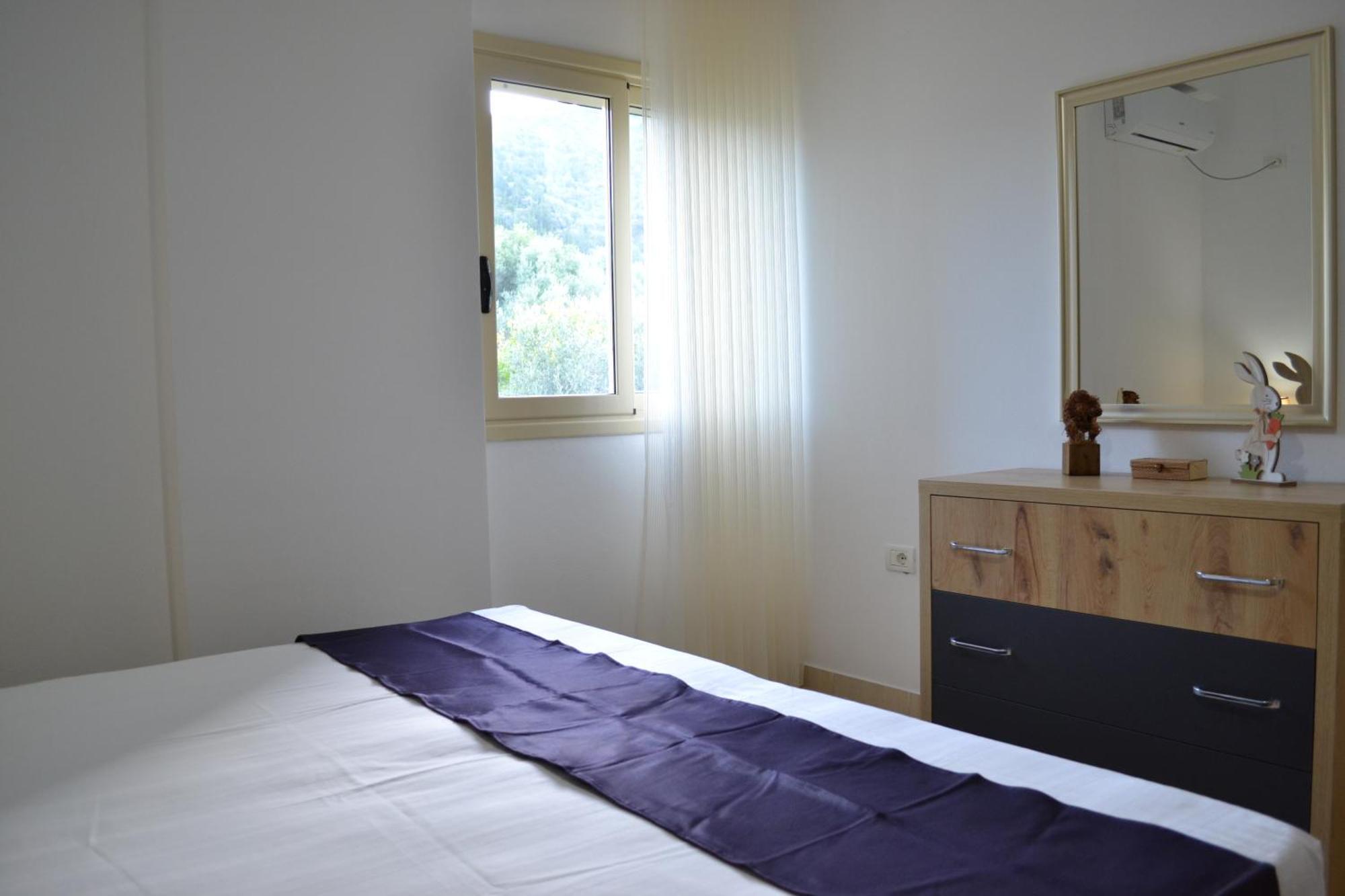 Seaview Gateway 2 Bedrooms Apartment & Garage Vlorë Buitenkant foto