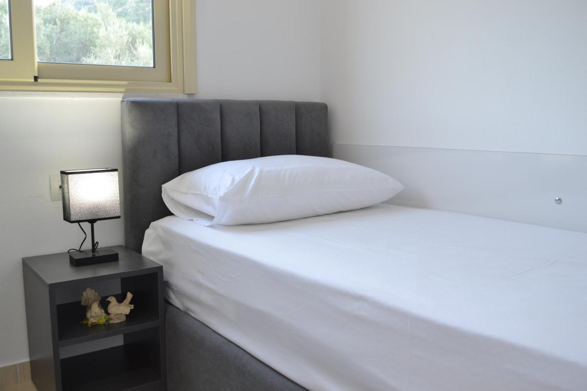 Seaview Gateway 2 Bedrooms Apartment & Garage Vlorë Buitenkant foto